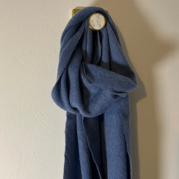 Polo Ralph Lauren Signature Embroidered Pony 100% Cashmere Blue Scarf w Fringe - Picture 5 of 10